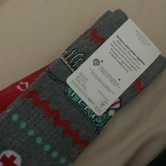 American Red Cross Friends Socks Holiday Turkey Central Perk New Friendsgiving - Picture 2 of 3